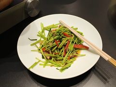 -忆江南·临江鱼馆