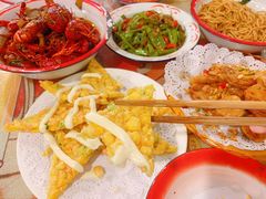 -冶建镜子·老南昌大排档·江西虾王(总店)