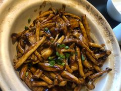 -老牌坊鲁菜名店(美莲广场店)