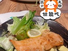 -玛格萝妮(汇智国际商业中心店)