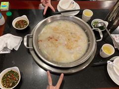 -老来福·非遗酸汤兔(凯旋路店)