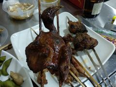 -鸿羊居(金月湾店)