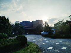 -上海怡沁园度假酒店