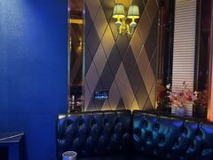 -萧邦音乐会所KTV(向西店)