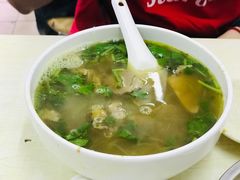 牛肉汤-黄阿姨锅贴大王(万航渡路店)