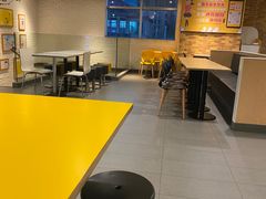 -麦当劳(政通路店)