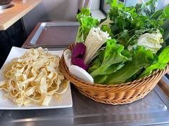 -陈大锅·岳阳鱼馆·地道岳阳菜(美食街店)