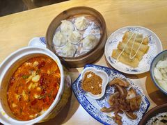 -裕鼎鲜·新中菜(金鼎广场店)