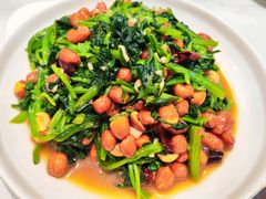 -一口猪海鲜浑锅·东北家常菜