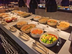 自助取餐区-粤海喜来登酒店·盛宴海鲜牛排自助餐厅(天河城店)