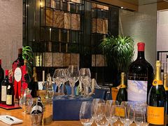 -AZUR聚(香格里拉饭店)