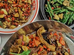 -堂瓦里·33年传统赣菜(第一街区店)