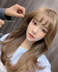 -AYO SALON