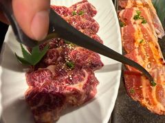-山川小町·极番烧肉(新地假日广场店)