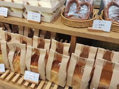 -提亚烘焙·手作面包·生日蛋糕(七星店)