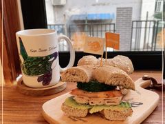 -Catch Bagel(芳草地店)