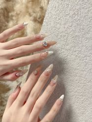-H12 STAR日式美甲美睫专门店