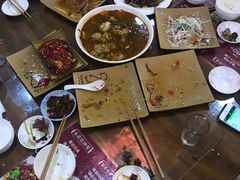 -萨宁音登锡伯风味餐厅(一楼店)