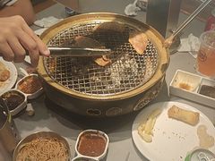 -山焱·炭火自助烤肉(周浦万达店)