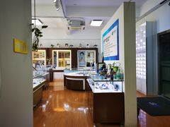 -云镜眼镜加工中心(南环路店)