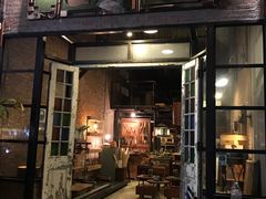 -席娜卡琳火车铁道夜市