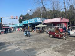 -亮佳鸿华二手市场