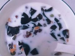 -沪上阿姨·精选茶饮(融创公馆店)