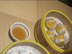 -蝴蝶里·粤菜·点心(滨江龙湖店)