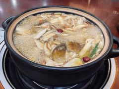-菌之家·专业纯野生菌火锅·特色炒菌