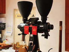 -Line 咖啡(石厦花园店)