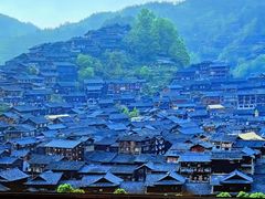 -富正毅三下锅·湘西韵味(天门山索道店)