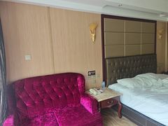 -花水湾第一村温泉大酒店