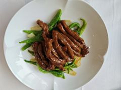 杭椒炒牛柳-西湖春天•老字号杭州菜(百汇店)