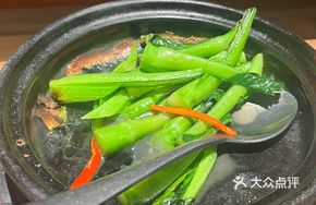Stir-fried Bok Choy in Clay Pot