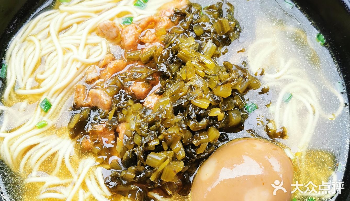 特色咖喱汤辣肉面—永良特色面馆