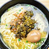 特色咖喱汤辣肉面—永良特色面馆