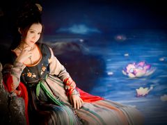 -九月鹰飞汉服摄影工作室