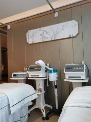 -JNK皮肤管理中心