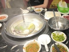 -官塘兄弟·潮汕牛肉店(官塘总店)