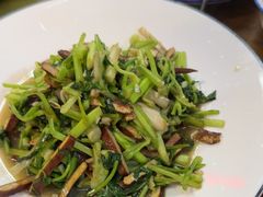 -缘来聚·徽菜名店(黄山宏村店)