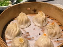 河虾仁蟹粉小笼包-绿波廊(豫园店)