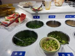 自助调料区-俭让佬妈现卤串串(温江总店)