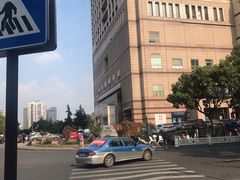-杭州大厦购物城D座华浙店-停车场