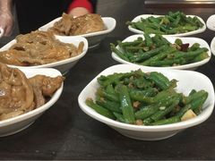 -浦东图书馆读者餐厅