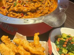 -胖哥俩肉蟹煲(盐城金鹰国际店)