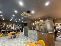 -onlygirl摄影美学馆高端定制(江滩店)