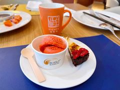 小西点-怡咖啡海鲜自助餐厅(浦东香格里拉店)