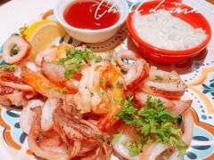 -JINNS锦时 steak&pizza(浸信会礼拜堂旧址店)