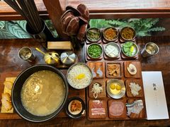 -银米·云南传统过桥米线(双廊黑金冠店)