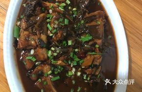 Braised Big Bream from Yangcheng Lake